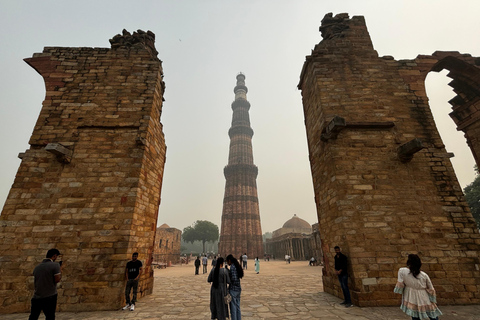 Delhi: Private Tagestour oder Halbtagestour durch Alt- und Neu-DelhiHalbtägige Tour durch das alte Delhi