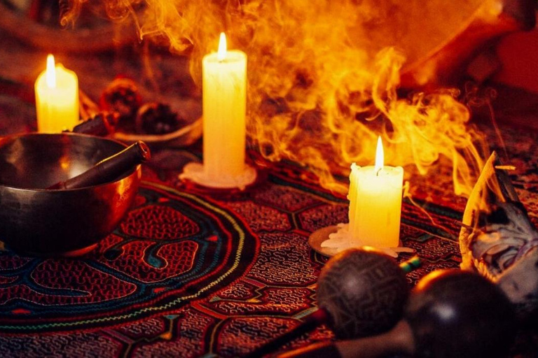 Iquitos: Ayahuasca Ceremony with Coca Leaf Reading