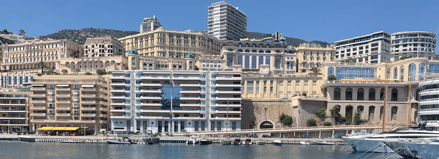 Nice : Excursion en bateau à Monaco et aux grottes de Mala avec plongée en apnée