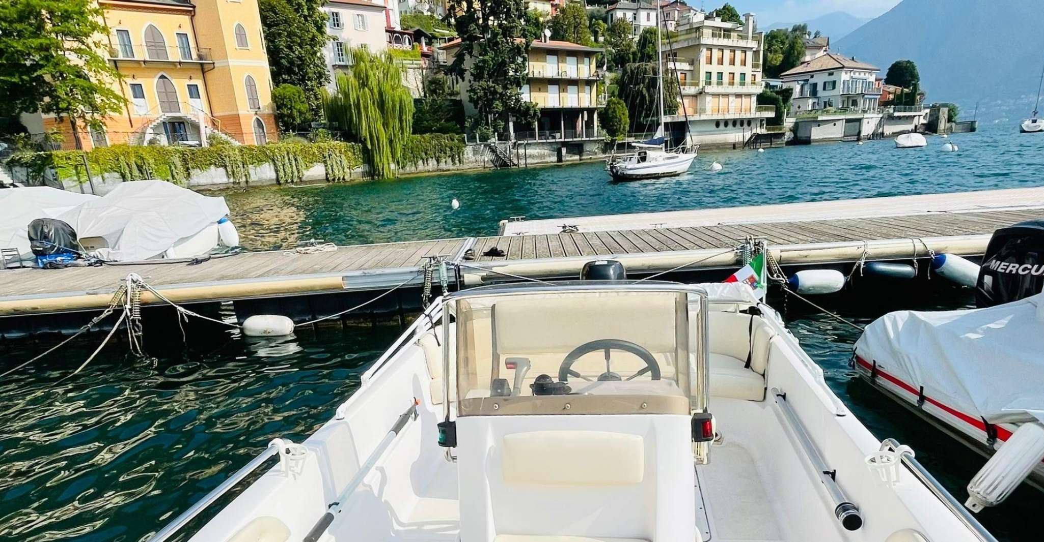 Ranieri Rent Boat 5h - Without a Captain - Housity