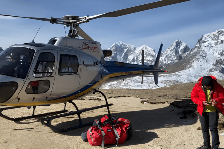 Passeio de helicóptero pelo acampamento base do Everest