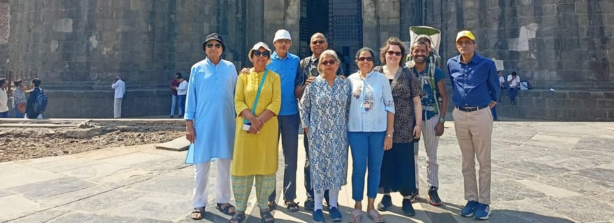 Pune : visite culturelle d'une demi-journée avec collations (visite en voiture climatisée)