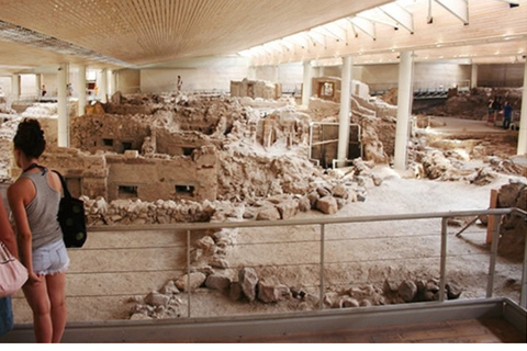 Akrotiri: Archaeological Site &Venetian Castle General Visit