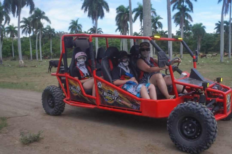 Puerto Plata: excursión en buggy con visita a una fábrica de puros y parada en la playa