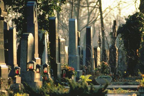 Vienna: Central Cemetery – Guided Tour Revealing Fascinating Secrets Vienna: Central Cemetery – Guided Tour with Fascinating Secrets