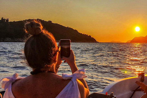Marmaris Sunset Boat Trip w/Swim Stops & Unlimited Drinks