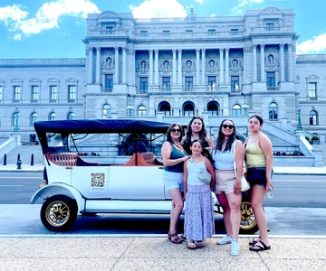 Washington, DC: Day & Night Electric Cart & Vintage Car Tour