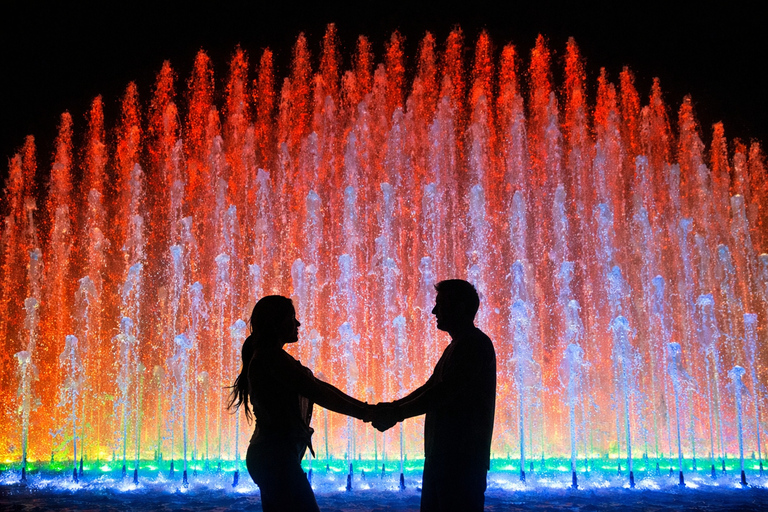 Lima: Early Evening Magic Water Circuit Tour with Light Show Private Experience