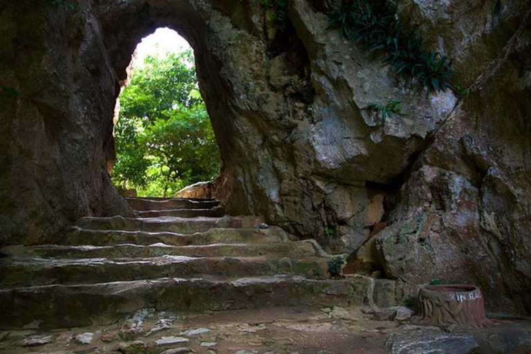 Da Nang City Tour & Ba Na Hills & Golden Bridge In Full Day Group Tour