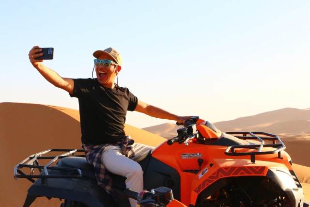 Visit Merzouga Experience -1.5h Quad buggy -sand boarding in Merzouga