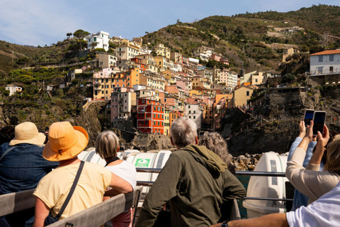 From Florence: Cinque Terre Day Trip with stop in Pisa Cinque Terre: Semi-Private Tour