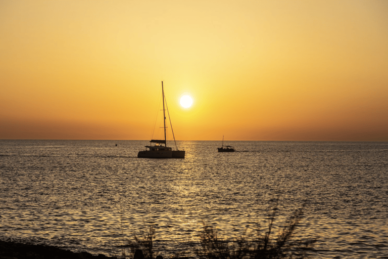 Ibiza: Tipsy Tapas Tour San Antonio