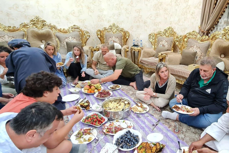 From Muscat: Authentic Omani Dinner with a Local Family