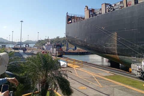 Panama: Panoramic Tour of Historic Areas and Scenic Viewpoints Panama: Panoramic Tour with Historic Areas and Photo-Optimal Viewpoints