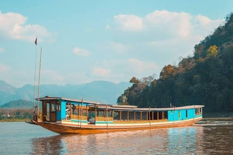 Langzaam Baot naar Loas (Luangprabang) vanuit Chiangrai 2 dagen