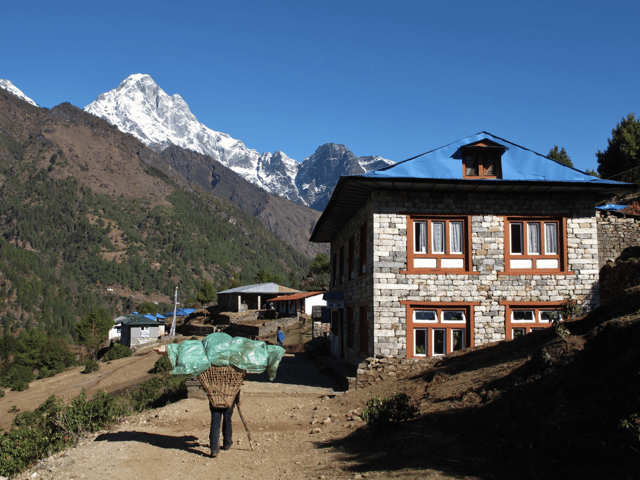 Explore Everest in 5 Days: Kathmandu to Namche Bazaar Trek