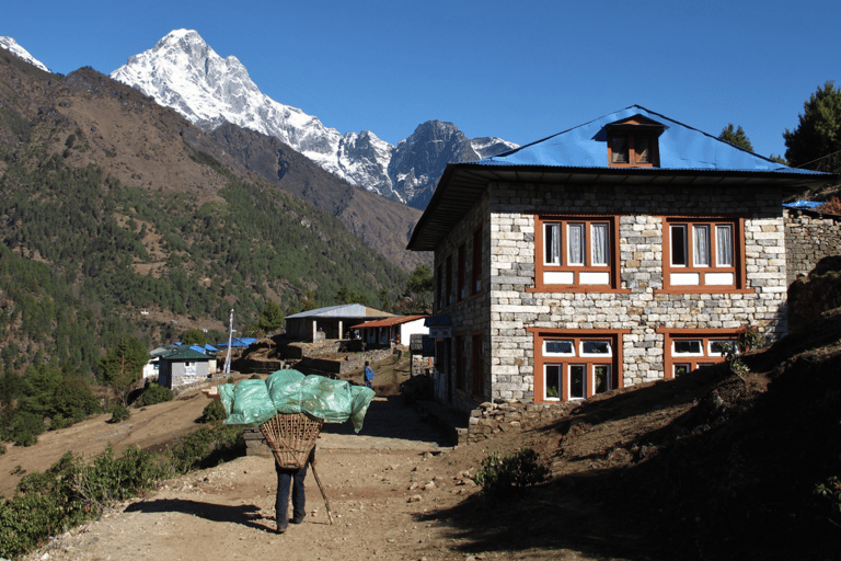 Entdecke den Everest in 5 Tagen: Trek von Kathmandu nach Namche Bazaar