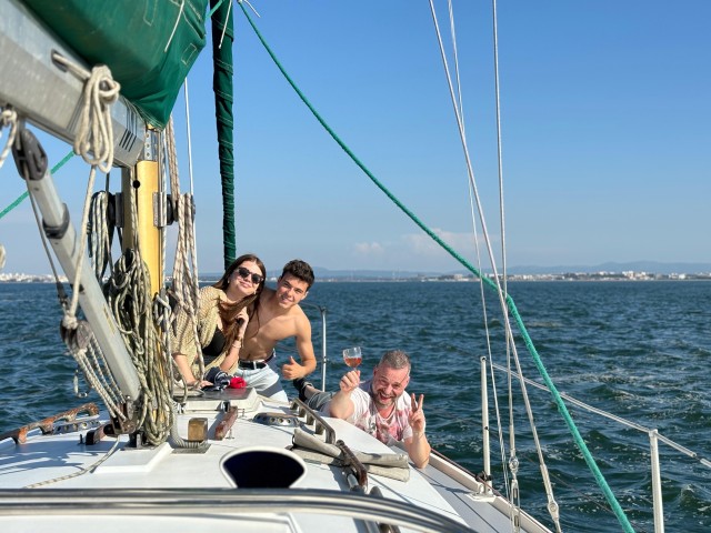 Visit Lisbon: Private City Boat Tour with Sunset Option in Lisboa