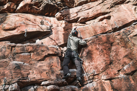 Escalada em Hattiban: Abraça a aventura