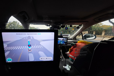 Shanghai Tech Tour: Driverless Taxi, Drone Delivery & Robots