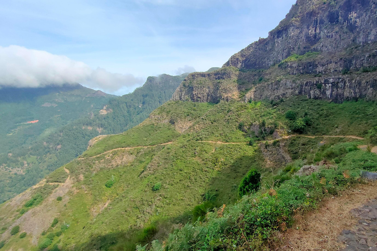 Funchal: Pico Grande Guided Hike with Curral das Freiras Funchal: Pico Grande Guided Hike with Curral das Freiras