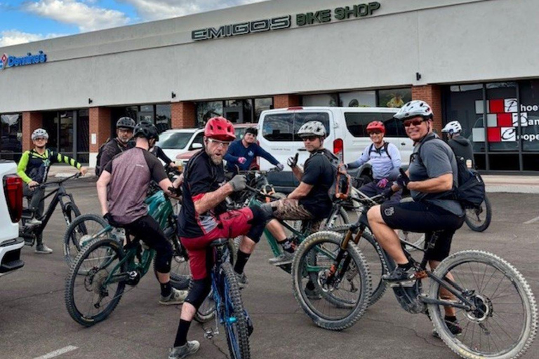 South Mountain: F/S MTB- und E-MTB-Verleih, geführte TourenSouth Mountain: MTB- und E-MTB-Verleih, geführte Touren im Frühling und Herbst