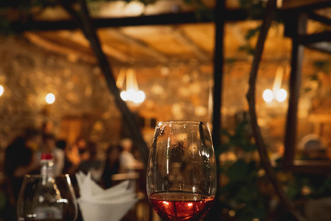 Yerevan: Wine Night Tour with Retro Car Transfers & Photos