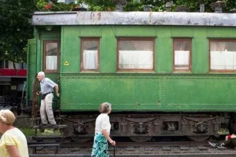 Kutaisi: Mtskheta, Uplistsikhe, Gori & Stalin Museum Tour