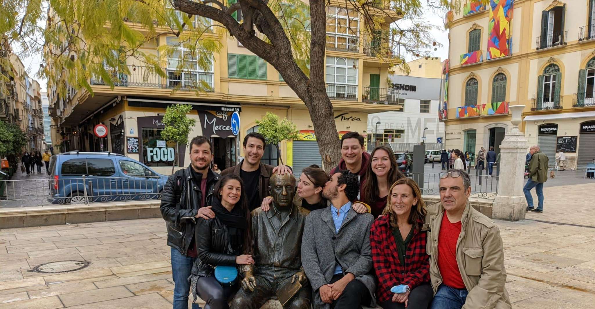 Vino y tapas - Tour en bicicleta - Housity