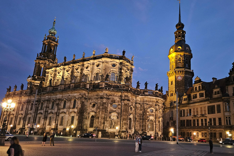 Dresden com um toque de Natal: Tour em pequenos grupos em inglêsDresden: excursão a pé pela cidade histórica com mercado de Natal