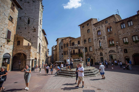 Siena & San Gimignano: Wine & Culinary Tasting from Florence Siena & San Gimignano:Tuscan Lunch, Wine Tasting + Cathedral