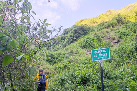 Hike in the Andes Mountains of Lima (Antakallo Waterfall) Hike in the Surroundings of Lima – Antakallo Waterfall