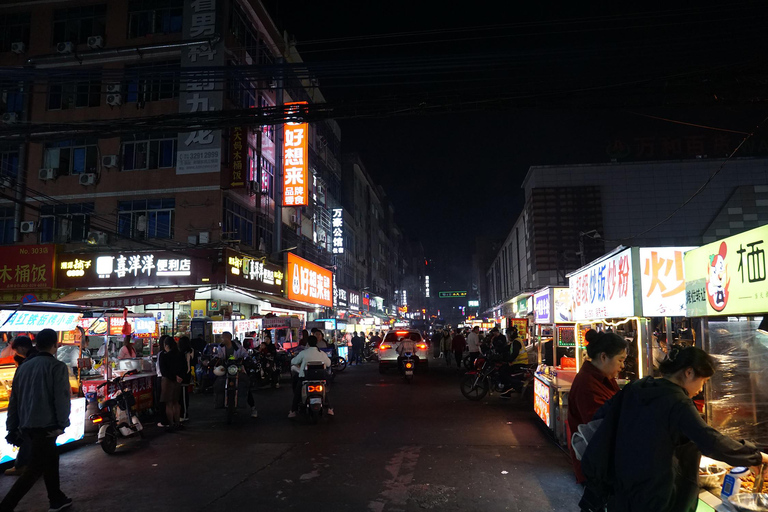 Guangzhou: 3-Day Local Experience with Host