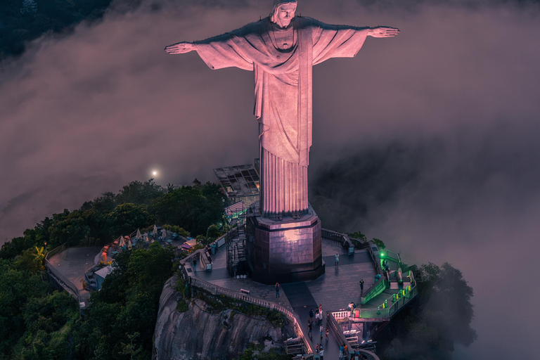 Rio de Janeiro: 25 Min Helicopter Christ the Redeemer