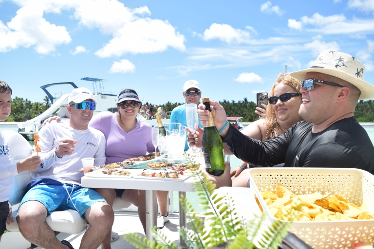 Łódź imprezowa - rejs po Punta Cana z alkoholem3 Fiesta