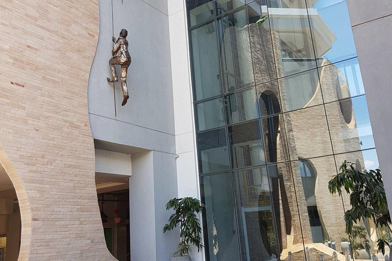 Nairobi: Village Market Guided Tour with Food Tasting village market tour with pickup