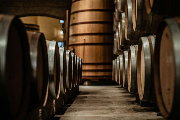 From Durres: Farmland, Vineyard &amp; Wine Tasting Tour