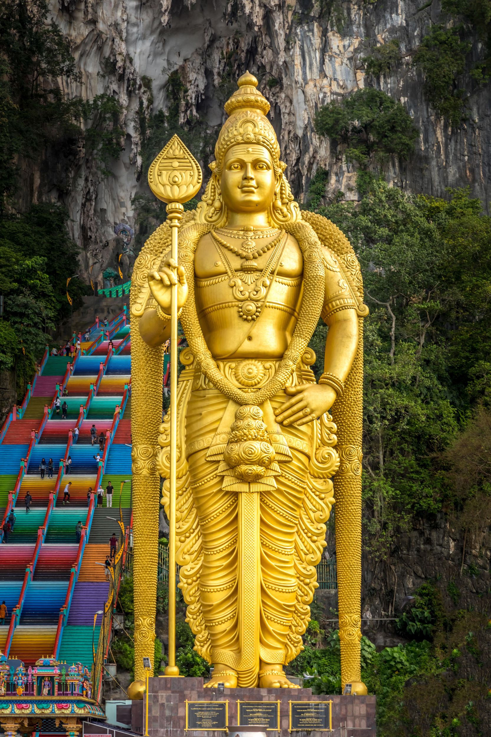 Kuala Lumpur: Batu-Höhlen, Batik und Zinn