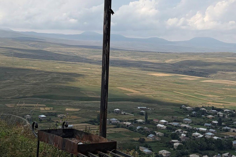 Khashlama in the Mountains: Feast by the Fire