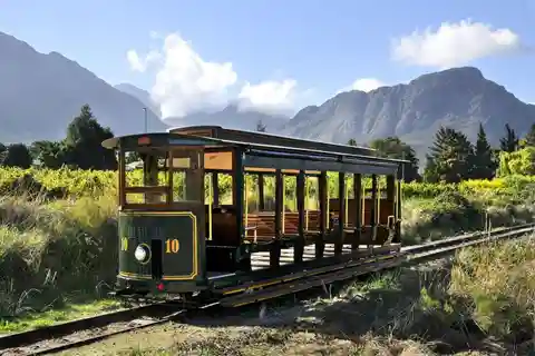 Le Cap : visite à arrêts multiples : Franschhoek Wine Tram Tour !