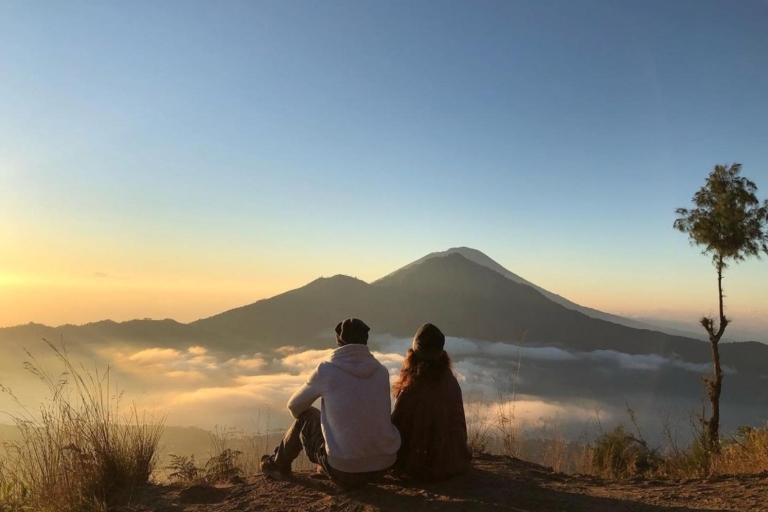 Bali : Mont Batur : lever de soleil et source d'eau chaude naturelle