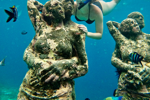 From Gili Trawangan: Small-Group Snorkeling Tour With Turtle Small-Group Snorkeling Tour with GoPro