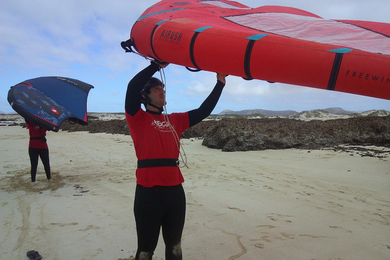 Fuerteventura: Wingfoil Lesson with Instructor and Gear