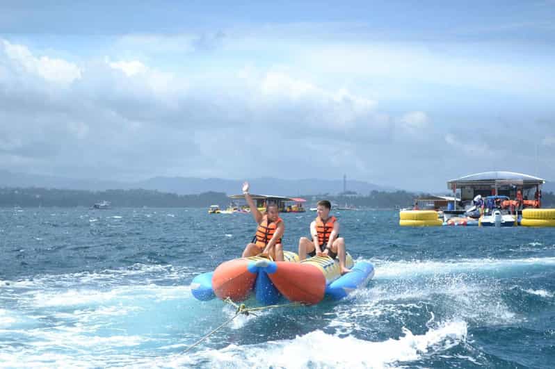 Panglao: Banana Boat Ride Experience along Alona Beach