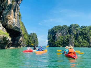 Ko Lanta: Mangrove Kayaking, Ko Talabeng, & Skull Island