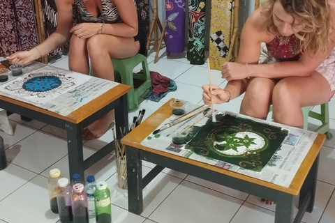 Lezione magistrale di batik con processo completoMaster class di batik con processo completo