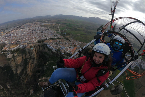 Paramotoring em Ronda (Málaga), perto de Marbella