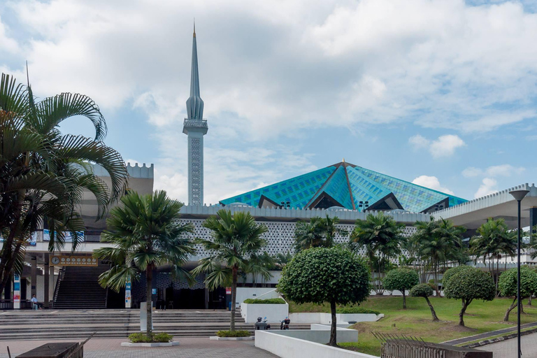 From Skyscrapers to Fireflies: A Malaysian Day Journey