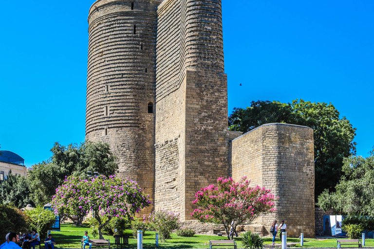 أفضل ما في باكو: جولة في المدينة لمدة 4 ساعات تشمل المعالم التاريخية والحديثة