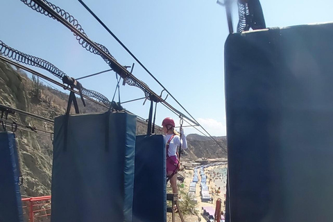 SANTAMARTA: TOUR Combo Baldachin, weißer Strand, Mittagessen inklusiveSANTAMARTA: TOUR Kombiniertes Blätterdach, weißer Strand, Mittagessen inklusive